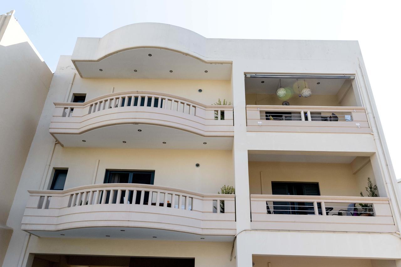 Plumi City Apartments Ханья Экстерьер фото