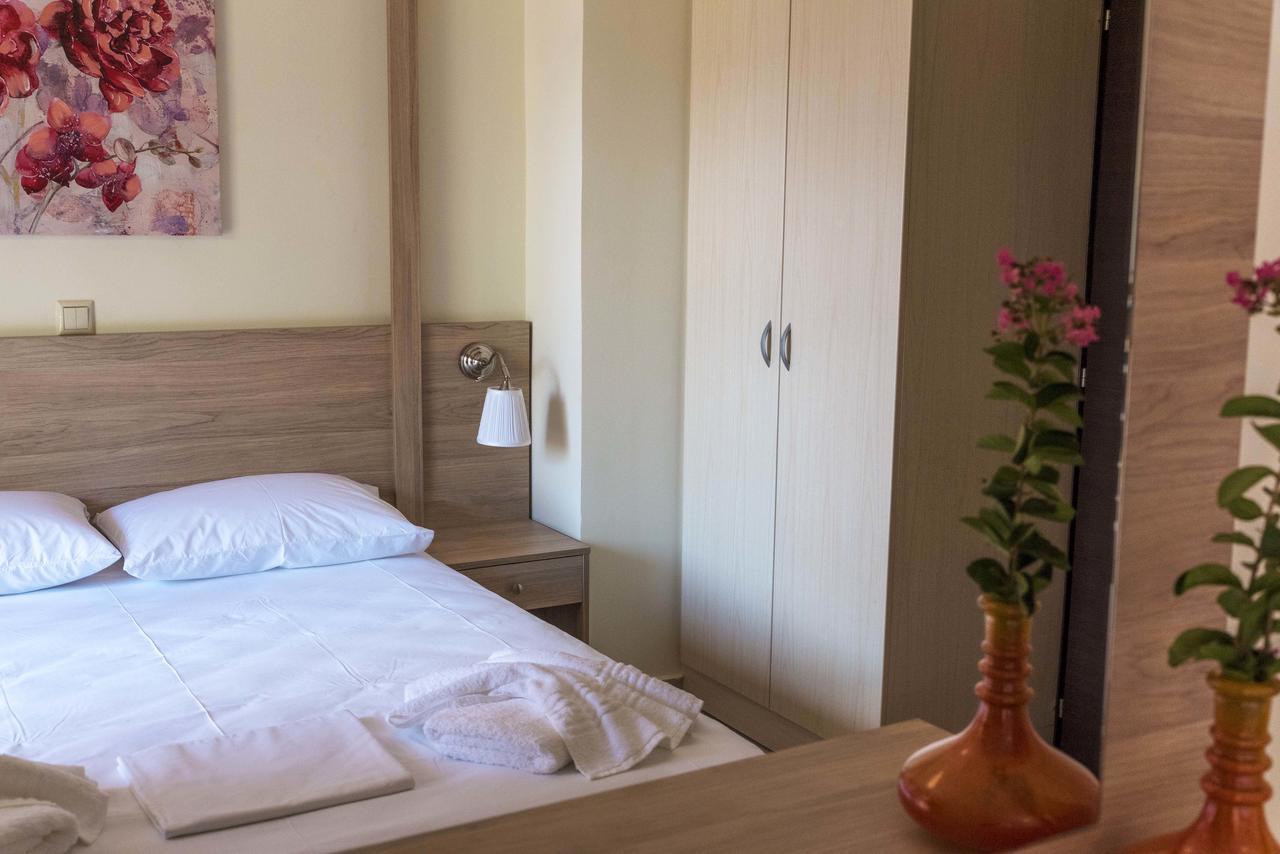 Plumi City Apartments Ханья Экстерьер фото